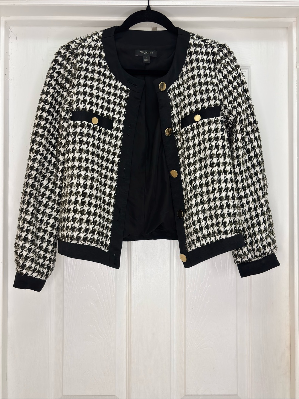 Ann Taylor Black & White Houndstooth Tweed Blazer